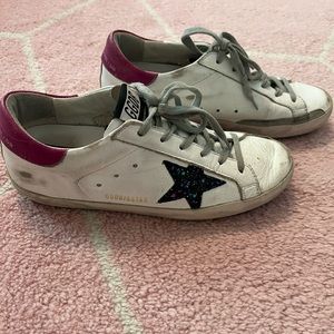 Golden Goose Super Star Woman’s sneaker. Size 39